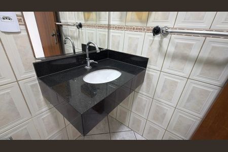 Casa para alugar com 150m², 3 quartos e 2 vagas Casa para alugar com 150m², 3 quartos e 2 vagasBanheiro da Suíte