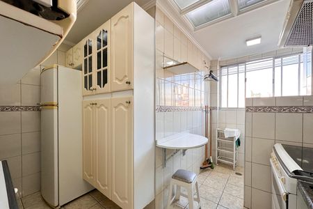 Apartamento para alugar com 56m², 2 quartos e 1 vaga Apartamento para alugar com 56m², 2 quartos e 1 vagaCozinha