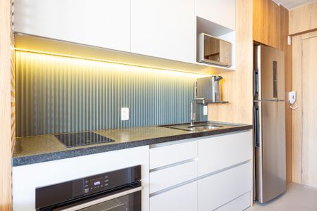 Studio para alugar com 28m², 1 quarto e sem vaga Studio para alugar com 28m², 1 quarto e sem vagaCozinha