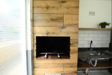 Apartamento para alugar com 60m², 2 quartos e 1 vaga Apartamento para alugar com 60m², 2 quartos e 1 vagaÁrea comum - Churrasqueira