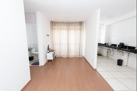 Apartamento para alugar com 60m², 2 quartos e 1 vaga Apartamento para alugar com 60m², 2 quartos e 1 vagaSala