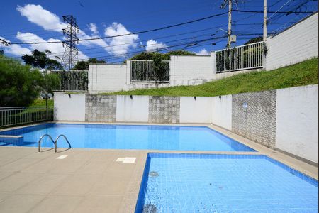 Apartamento para alugar com 60m², 2 quartos e 1 vaga Apartamento para alugar com 60m², 2 quartos e 1 vagaÁrea comum - Piscina