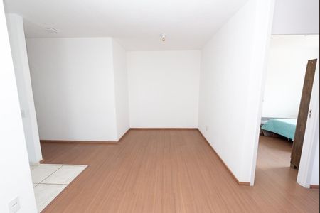 Apartamento para alugar com 60m², 2 quartos e 1 vaga Apartamento para alugar com 60m², 2 quartos e 1 vagaSala
