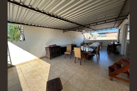Apartamento para alugar com 120m², 2 quartos e sem vagaTerraço