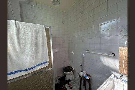 Apartamento para alugar com 120m², 2 quartos e sem vagaBanheiro