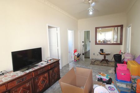 Sala de apartamento para alugar com 2 quartos, 120m² em Vila Valqueire, Rio de Janeiro