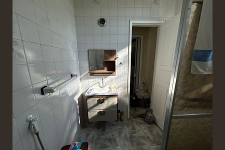 Apartamento para alugar com 120m², 2 quartos e sem vagaBanheiro