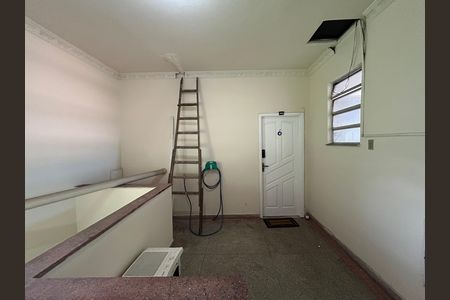 Apartamento para alugar com 120m², 2 quartos e sem vagaHall de entrada