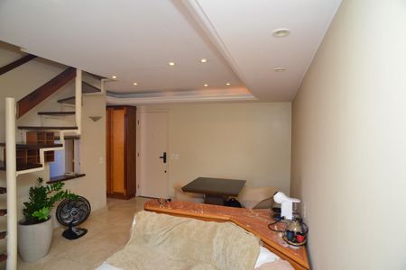 Apartamento à venda com 76m², 2 quartos e 2 vagas Apartamento à venda com 76m², 2 quartos e 2 vagasSala