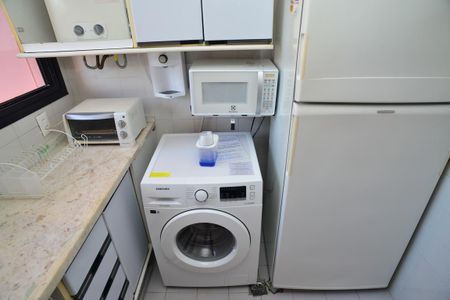 Apartamento à venda com 76m², 2 quartos e 2 vagas Apartamento à venda com 76m², 2 quartos e 2 vagasCozinha