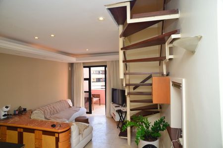 Sala de apartamento para alugar com 2 quartos, 76m² em Barra da Tijuca, Rio de Janeiro