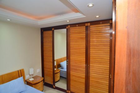 Apartamento à venda com 76m², 2 quartos e 2 vagas Apartamento à venda com 76m², 2 quartos e 2 vagasSuíte Principal