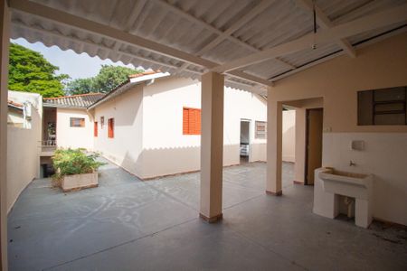 Casa para alugar com 200m², 3 quartos e 3 vagas Casa para alugar com 200m², 3 quartos e 3 vagasÁrea de Serviço