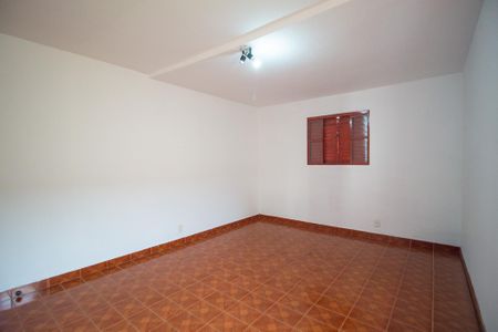 Casa para alugar com 200m², 3 quartos e 3 vagas Casa para alugar com 200m², 3 quartos e 3 vagasQuarto