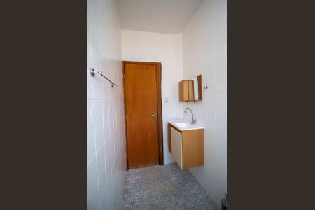 Casa para alugar com 200m², 3 quartos e 3 vagas Casa para alugar com 200m², 3 quartos e 3 vagasBanheiro