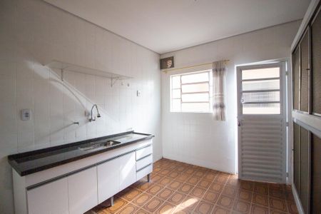 Casa para alugar com 200m², 3 quartos e 3 vagas Casa para alugar com 200m², 3 quartos e 3 vagasCozinha