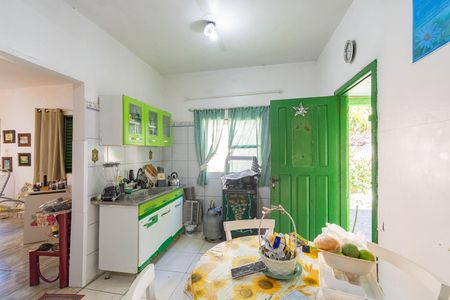 Cozinha de casa para alugar com 2 quartos, 50m² em Niterói, Canoas