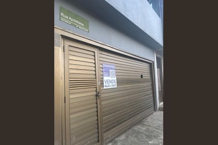 Casa à venda com 344m², 1 quarto e 4 vagasFachada 