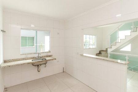 Casa de condomínio à venda com 108m², 3 quartos e 2 vagas Casa de condomínio à venda com 108m², 3 quartos e 2 vagasCozinha