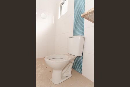 Casa de condomínio à venda com 108m², 3 quartos e 2 vagas Casa de condomínio à venda com 108m², 3 quartos e 2 vagasBanheiro da Suíte