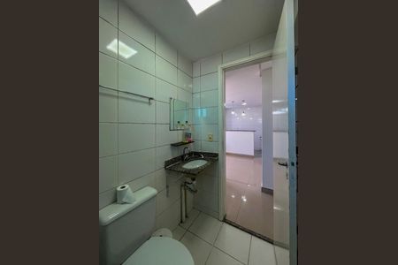 Apartamento para alugar com 52m², 2 quartos e 1 vaga Apartamento para alugar com 52m², 2 quartos e 1 vagaBanheiro