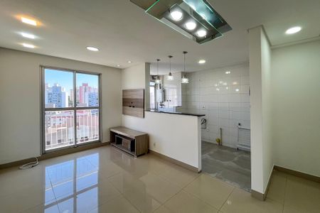 Sala de apartamento para alugar com 2 quartos, 52m² em Parque Bristol, São Paulo
