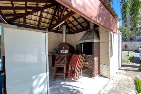 Apartamento para alugar com 52m², 2 quartos e 1 vaga Apartamento para alugar com 52m², 2 quartos e 1 vagaChurrasqueira