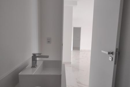 Apartamento à venda com 117m², 2 quartos e 2 vagasLavabo