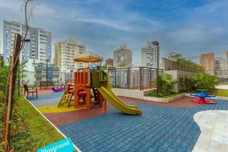 Apartamento à venda com 117m², 2 quartos e 2 vagasÁrea comum - Playground