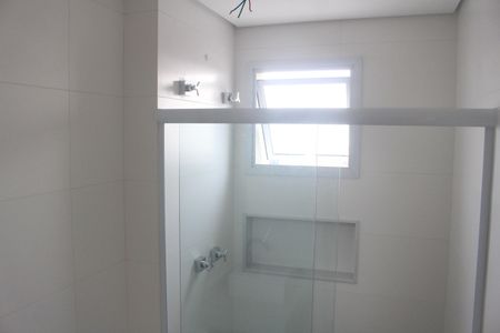 Apartamento à venda com 117m², 2 quartos e 2 vagasBanheiro da Suíte 1