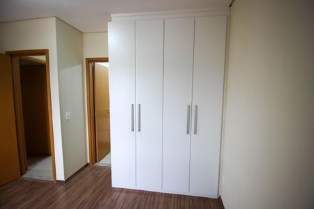 Apartamento para alugar com 90m², 2 quartos e 2 vagas