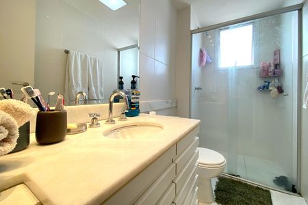 Apartamento para alugar com 100m², 3 quartos e 2 vagas Apartamento para alugar com 100m², 3 quartos e 2 vagasBanheiro