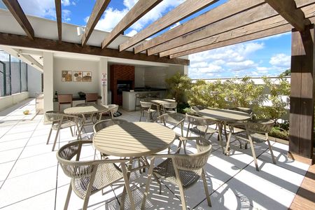 Apartamento para alugar com 100m², 3 quartos e 2 vagas Apartamento para alugar com 100m², 3 quartos e 2 vagasÁrea comum