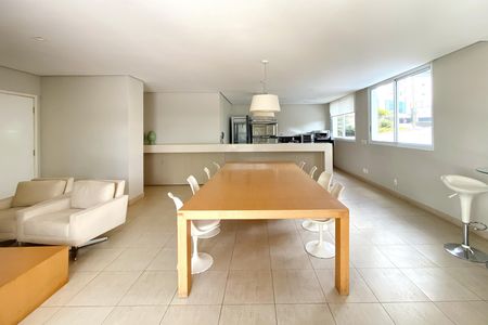 Apartamento para alugar com 100m², 3 quartos e 2 vagas Apartamento para alugar com 100m², 3 quartos e 2 vagasÁrea comum