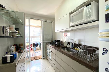 Apartamento para alugar com 100m², 3 quartos e 2 vagas Apartamento para alugar com 100m², 3 quartos e 2 vagasCozinha