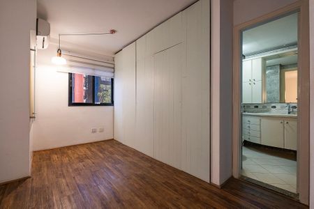Suíte de apartamento para alugar com 1 quarto, 80m² em Pinheiros, São Paulo