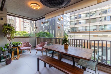Apartamento à venda com 70m², 2 quartos e 1 vaga Apartamento à venda com 70m², 2 quartos e 1 vagaVista/Varanda