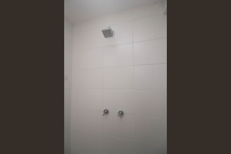 Banheiro de apartamento para alugar com 1 quarto, 30m² em Vila Albertina, São Paulo
