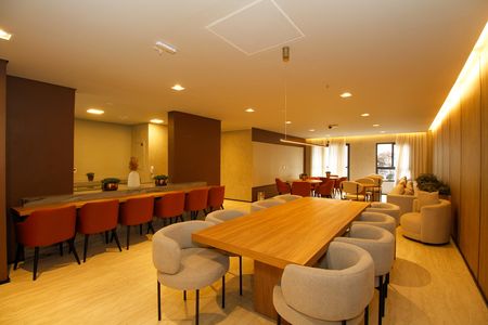 Apartamento para alugar com 27m², 1 quarto e sem vaga Apartamento para alugar com 27m², 1 quarto e sem vagaÁrea Comum - Salão de Festas