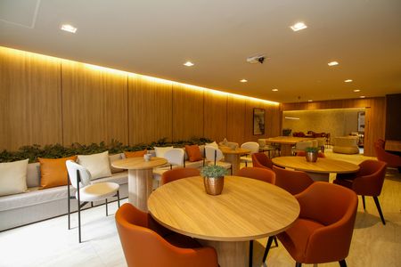 Apartamento para alugar com 27m², 1 quarto e sem vaga Apartamento para alugar com 27m², 1 quarto e sem vagaÁrea Comum - Salão de Festas