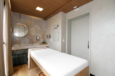 Apartamento para alugar com 27m², 1 quarto e sem vaga Apartamento para alugar com 27m², 1 quarto e sem vagaÁrea Comum - Sala de Massagem