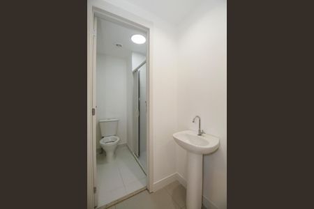 Apartamento para alugar com 27m², 1 quarto e sem vaga Apartamento para alugar com 27m², 1 quarto e sem vagaBanheiro