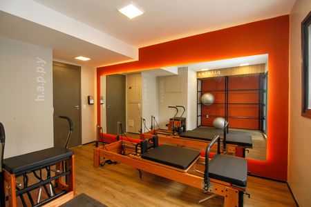 Apartamento para alugar com 27m², 1 quarto e sem vaga Apartamento para alugar com 27m², 1 quarto e sem vagaÁrea Comum - Academia