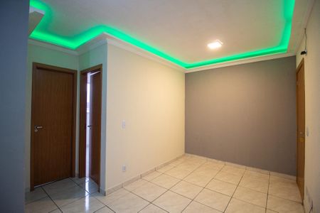 Apartamento para alugar com 43m², 2 quartos e 1 vaga Apartamento para alugar com 43m², 2 quartos e 1 vagaSala