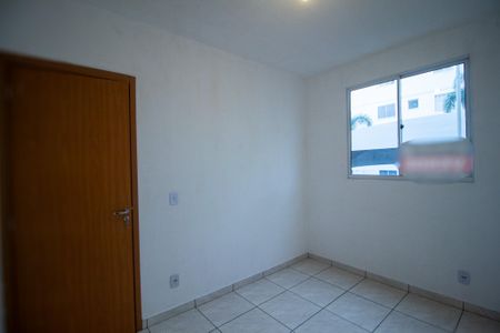 Quarto 2 de apartamento para alugar com 2 quartos, 43m² em Caguaçu, Sorocaba
