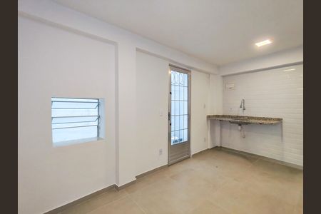 Sala de apartamento para alugar com 1 quarto, 32m² em Tijuca, Rio de Janeiro