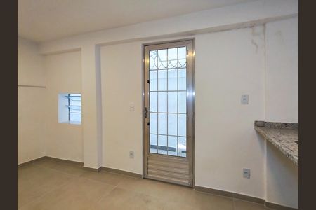 Sala/Cozinha de apartamento à venda com 1 quarto, 32m² em Tijuca, Rio de Janeiro