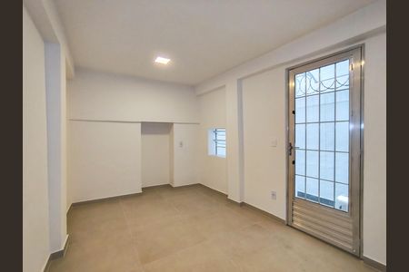 Sala de apartamento para alugar com 1 quarto, 32m² em Tijuca, Rio de Janeiro