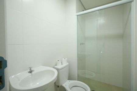Apartamento para alugar com 43m², 2 quartos e sem vaga Apartamento para alugar com 43m², 2 quartos e sem vagaBanheiro