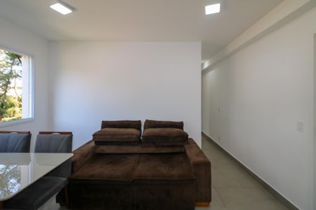 Sala de apartamento à venda com 2 quartos, 43m² em Piraporinha, Diadema